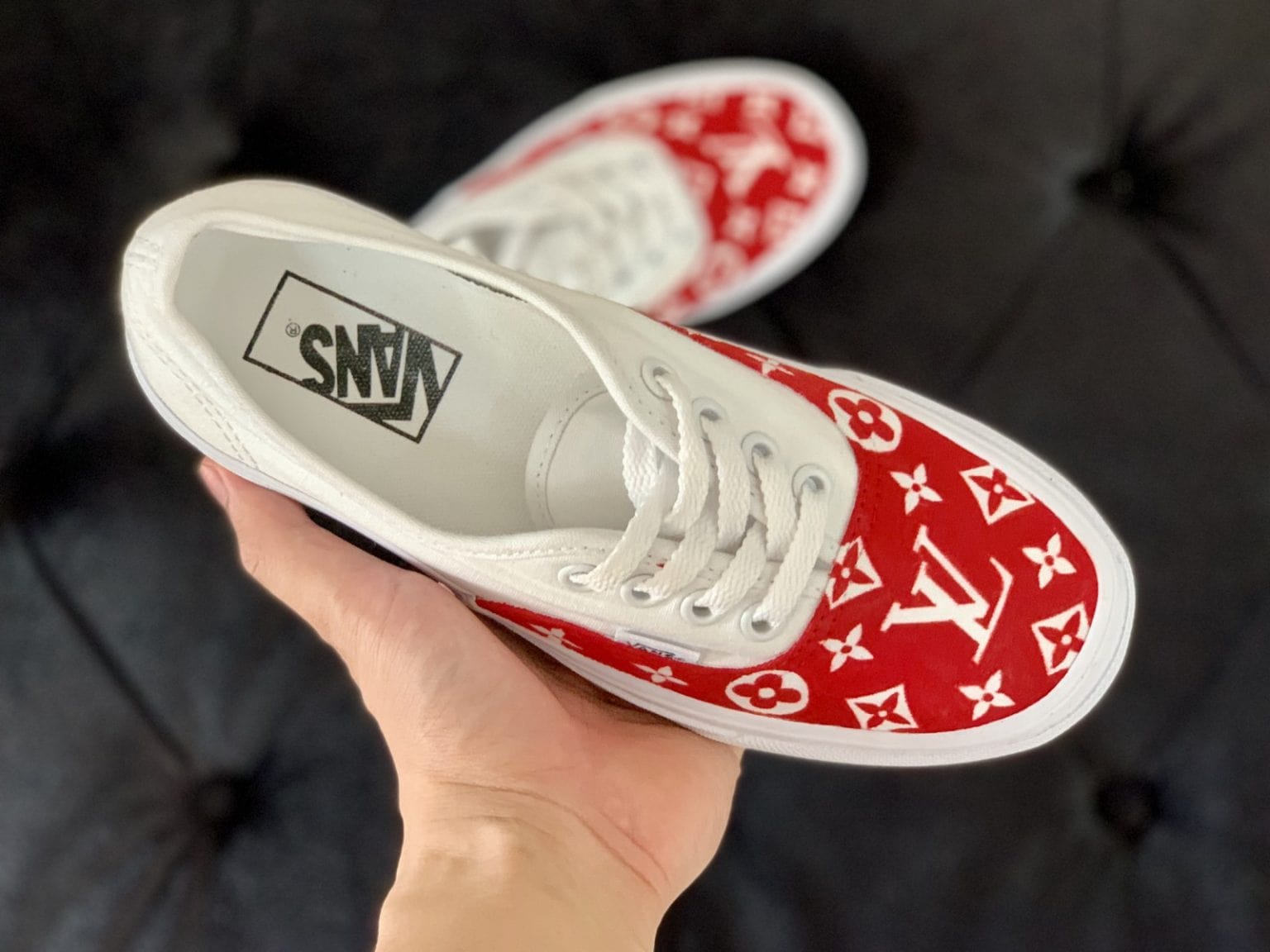 Top 5 Đơn Vị Custom Giày Hà Nội Độc Lạ Không Đụng Hàng - ma68.live Top 5 Đơn Vị Custom Giày Hà Nội Độc Lạ Không Đụng Hàng - ma68.live