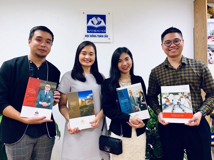 Top 10 Trung Tâm Tư Vấn Du Học Mỹ Tại Hà Nội Uy Tín - ma68.live Top 10 Trung Tâm Tư Vấn Du Học Mỹ Tại Hà Nội Uy Tín - ma68.live