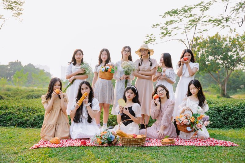 Gợi Ý Top 10 Địa Điểm Chụp Ảnh Áo Dài Tết Ở Hà Nội - ma68.live