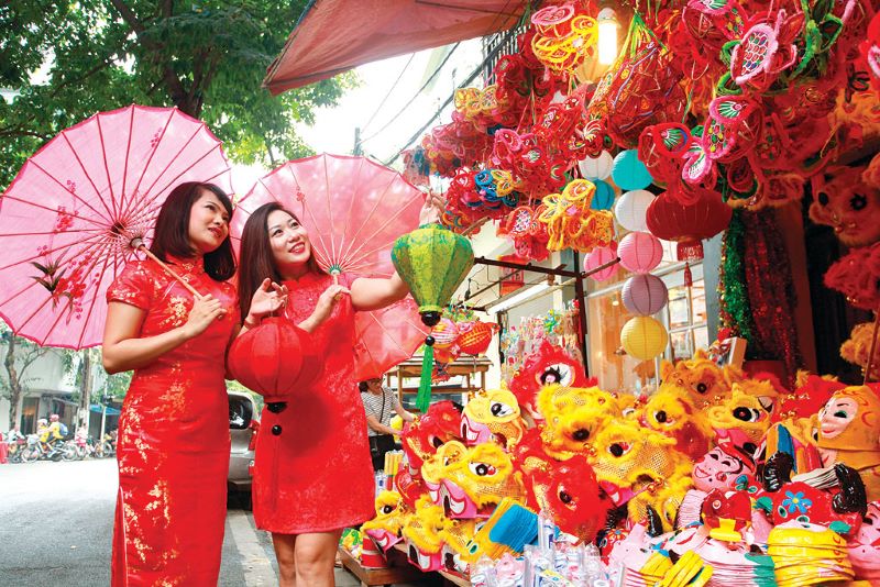 Gợi Ý Top 10 Địa Điểm Chụp Ảnh Áo Dài Tết Ở Hà Nội - ma68.live